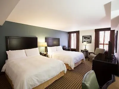 Hampton Downtown/magnificent Mile Hotel