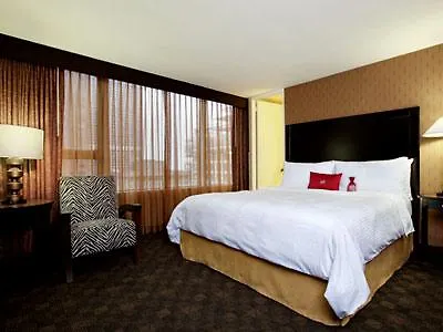 Hampton Downtown/magnificent Mile Hotel