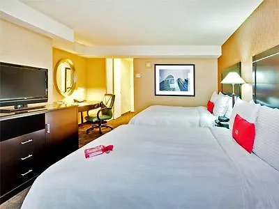 Hampton Downtown/magnificent Mile Hotel
