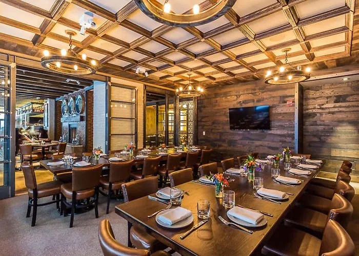Hampton Downtown/magnificent Mile 3*