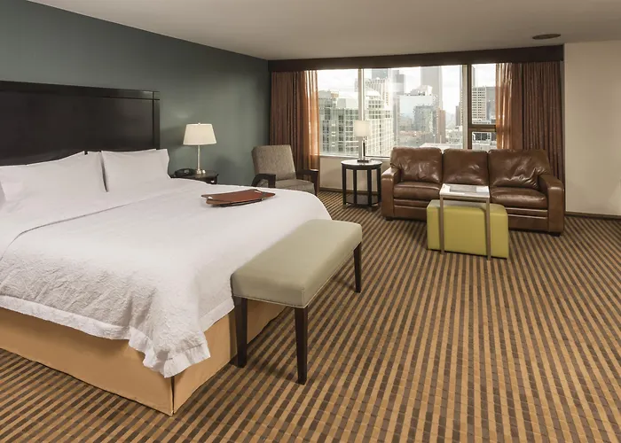 Hampton Downtown/magnificent Mile Hotel
