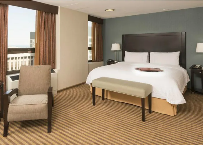 Hampton Downtown/magnificent Mile
